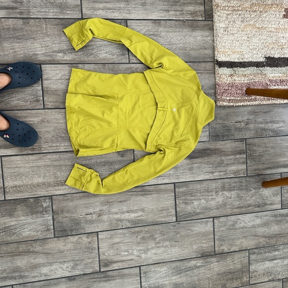 lululemon athletica Yellow-Green Zip Up Jacket - Picture 2 of 6